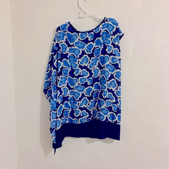 Bisou Bisou silky dress - Picture 2 of 3